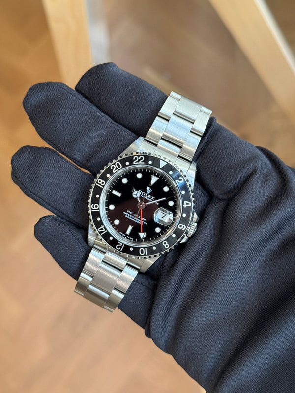 Rolex Watch GMT-Master 16700 - Black Bezel - LC 410 - Box och cert - 1991
