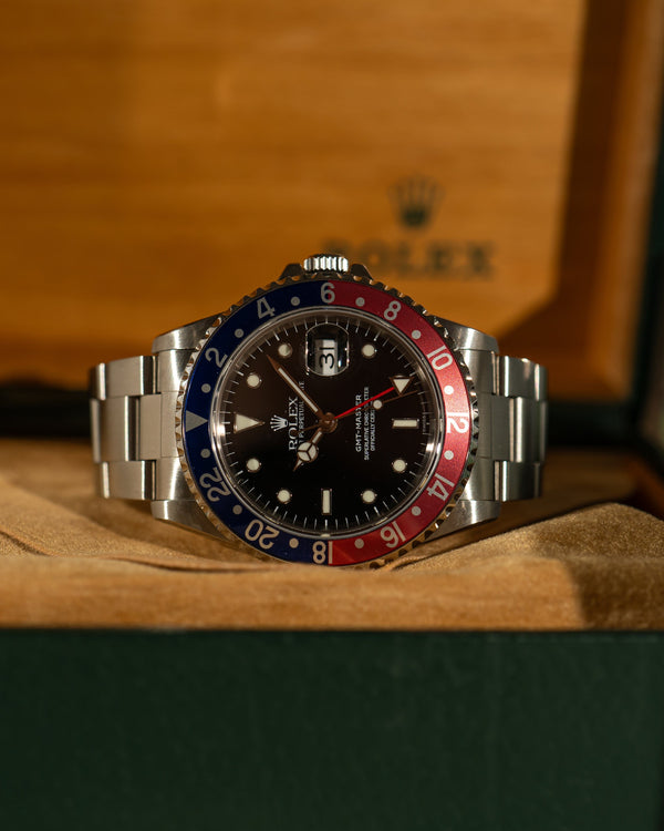 Rolex GMT-Master 16700 – Pepsi Bezel – Box & Papers (1999)