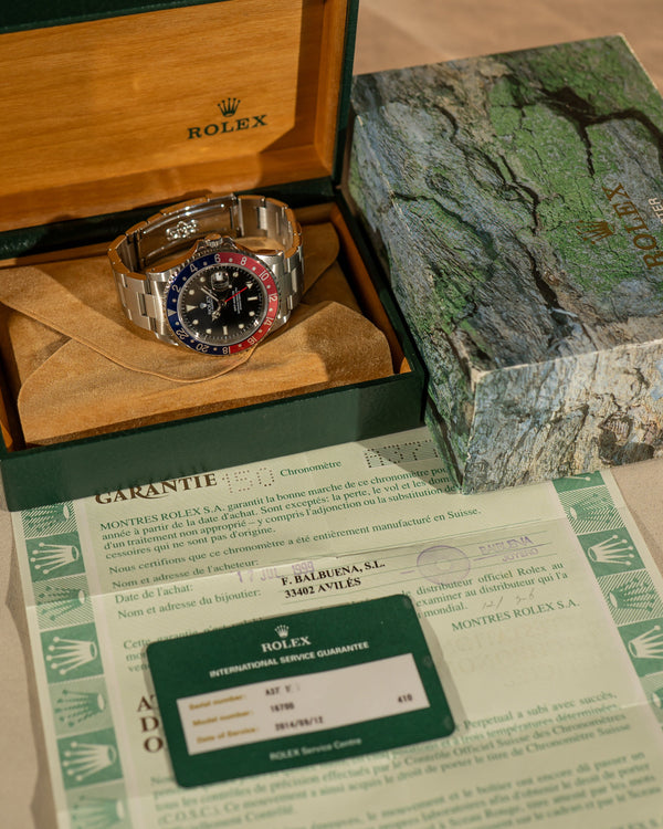 Rolex GMT-Master 16700 – Pepsi Bezel – Box & Papers (1999)