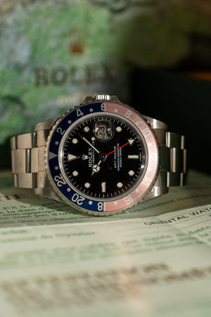 Rolex GMT-Master 16700 – Pepsi – Box & Papers (1998)
