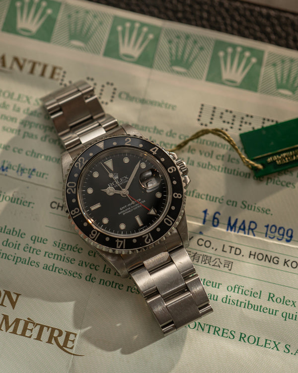 Rolex GMT-Master 16700 - With Papers (1999)