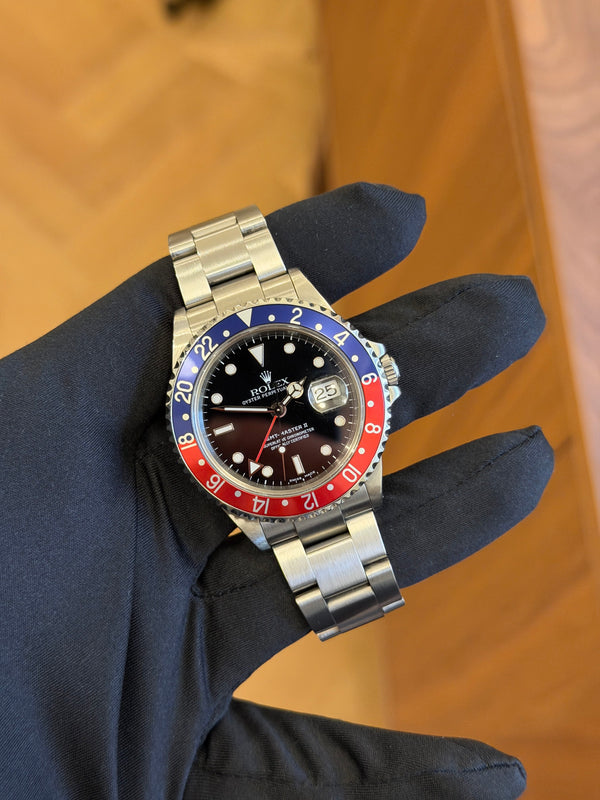 Rolex Watch GMT-Master II 16710 - Pepsi - Box & Papers - 2001
