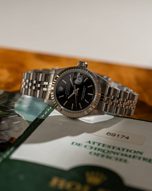 Rolex Watch Lady-Datejust 26 69174 - Black Dial - White Gold Fluted Bezel - Papers Only (1999)