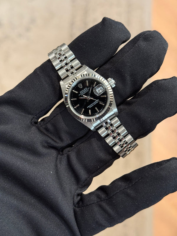 Rolex Watch Lady-Datejust 26 69174 - Black Dial - White Gold Fluted Bezel - Papers Only (1999)