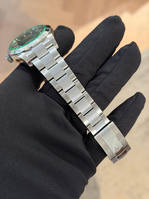Rolex Watch Milgauss 116400GV - Black Dial - Papers & Serial Tag - 2009