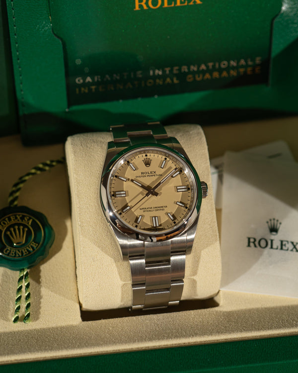 Rolex Oyster Perpetual 36 126000 – Beige Dial – Full Set (2025)