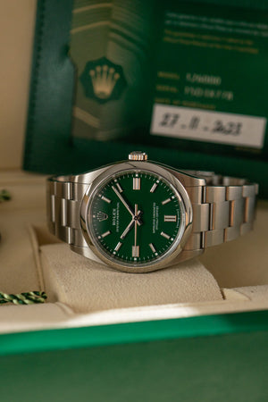 Rolex Watch Oyster Perpetual 36 126000 - Green Dial - Full Set (2023)