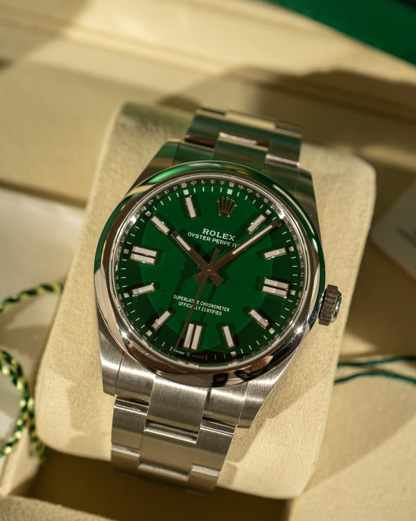 Rolex Oyster Perpetual 41 134300 – Green Dial – Full Set (2025)