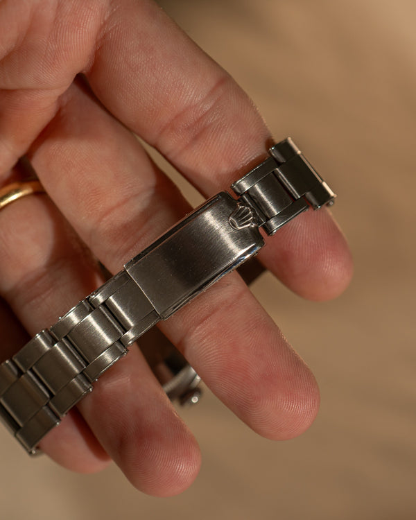 Rolex Oyster Perpetual Date 1500 – Silver Dial – Rolex Service Card (2021)