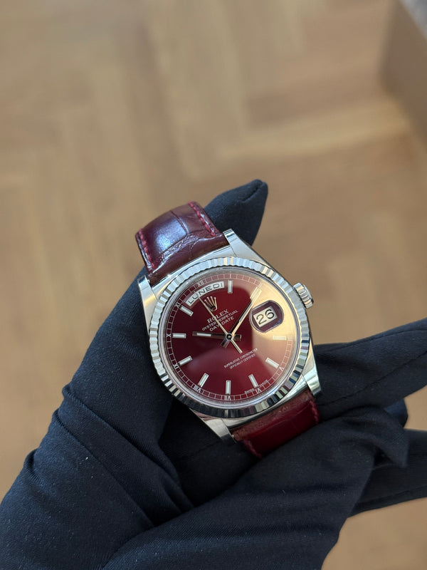 Rolex Watch Rolex Day-Date 36 White Gold Cherry Dial 118139 - Box & Card - 2015