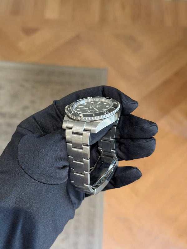 Rolex Watch Rolex Submariner 114060 - No Date - Black Ceramic - Full Set - 2018