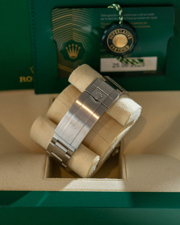 Rolex Sea-Dweller 126600 - Red Sea-Dweller - Box & Certificate (2023)