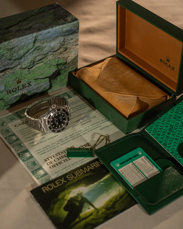 Rolex Sea-Dweller 16600 – Box & Papers (1999)