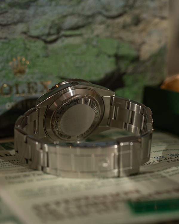 Rolex Sea-Dweller 16600 – Box & Papers (1999)