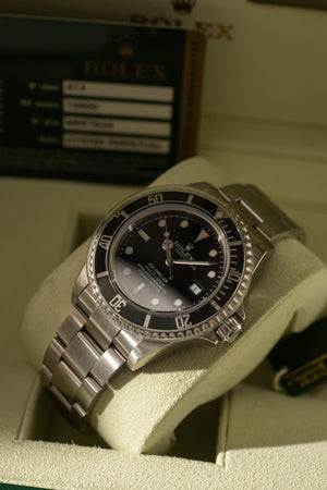Rolex Sea-Dweller 16600 - New Old Stock - Full Set (M-Serial)