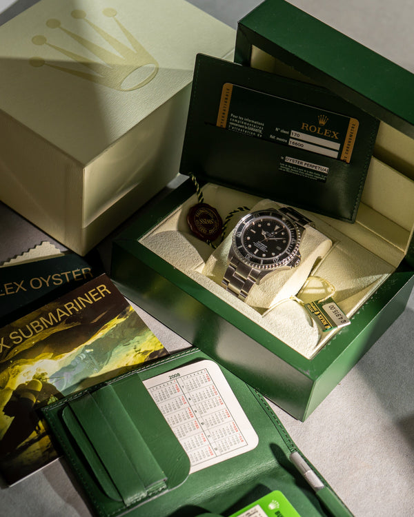 Rolex Sea-Dweller 16600 - NOS Full Collectors Set (2008)