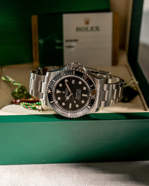 Rolex Sea-Dweller 4000 116600 - NOS with Stickers - Full Set (2017)