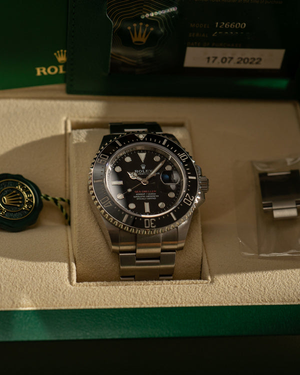 Rolex Sea-Dweller 43 126600 - Full Set (2022)