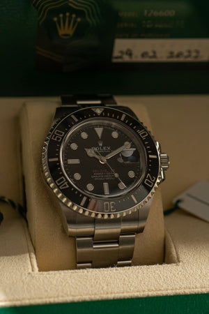 Rolex Sea-Dweller 43 126600 - Full Set (2022)
