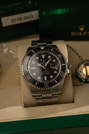Rolex Sea-Dweller 43 126600 - Full Set (2023)
