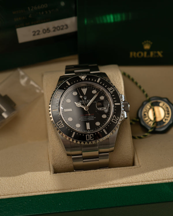 Rolex Sea-Dweller 43 126600 - Full Set (2023)