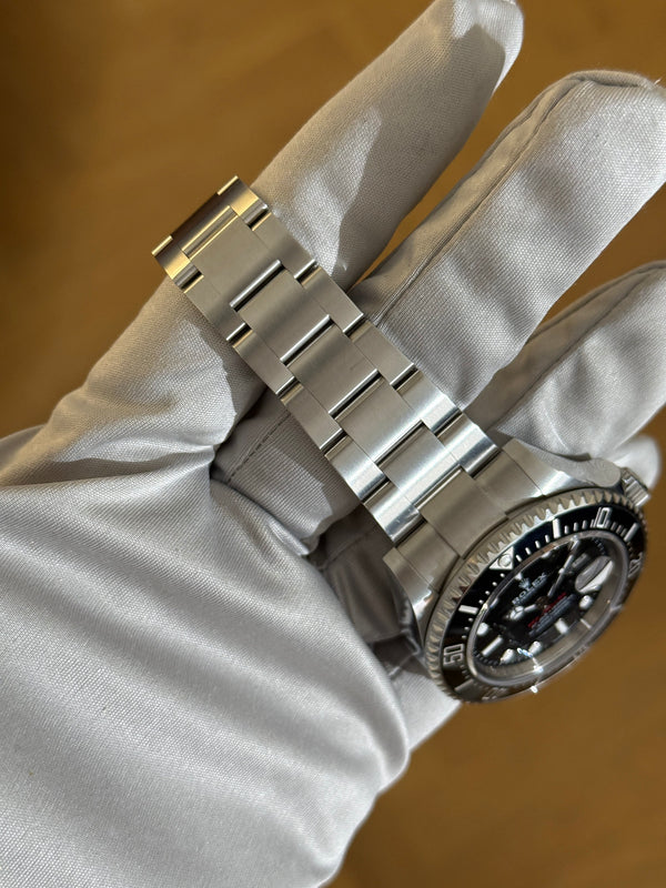 Rolex Watch Sea-Dweller 43 126600 - Red Text - Full Set (2023)