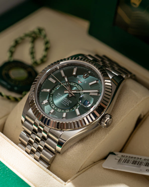 Rolex Watch Sky-Dweller 336934 - Mint Green Jubilee - Full Set - 2025