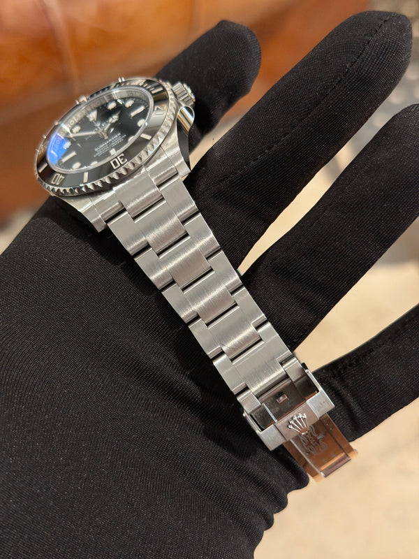 Rolex Watch Submariner 124060 - No Date - Full Set (2021)
