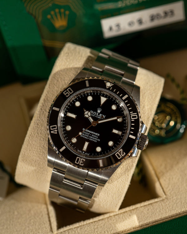 Rolex Submariner 124060 "No Date" - Full Set (2023)