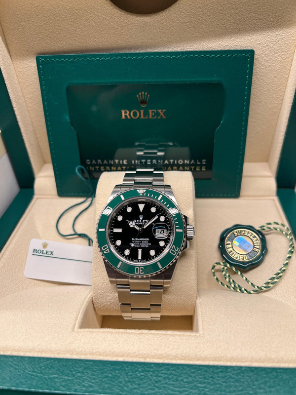 Rolex Submariner 126610LV "Kermit" - Complete Set (2022)