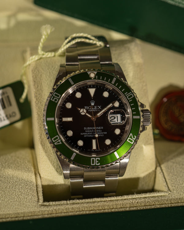 Rolex Submariner 16610LV “Kermit” – Mint Condition – Box & Papers (2009)
