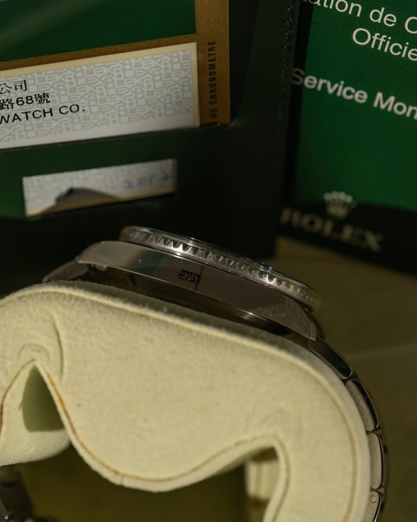 Rolex Submariner Date 116610LN – NOS – Full Set (2012)