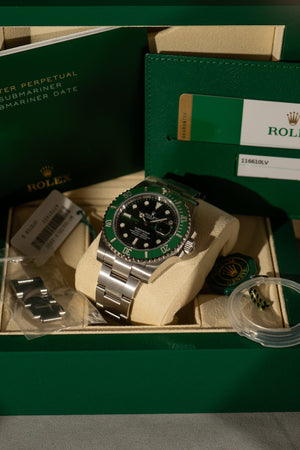 Rolex Submariner Date 116610LV – “Hulk” – Full Set (2018)
