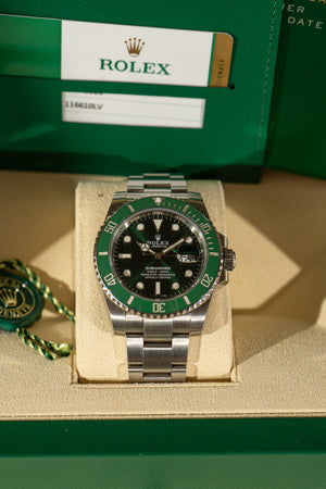 Rolex Submariner Date 116610LV – “Hulk” – Full Set (2019)