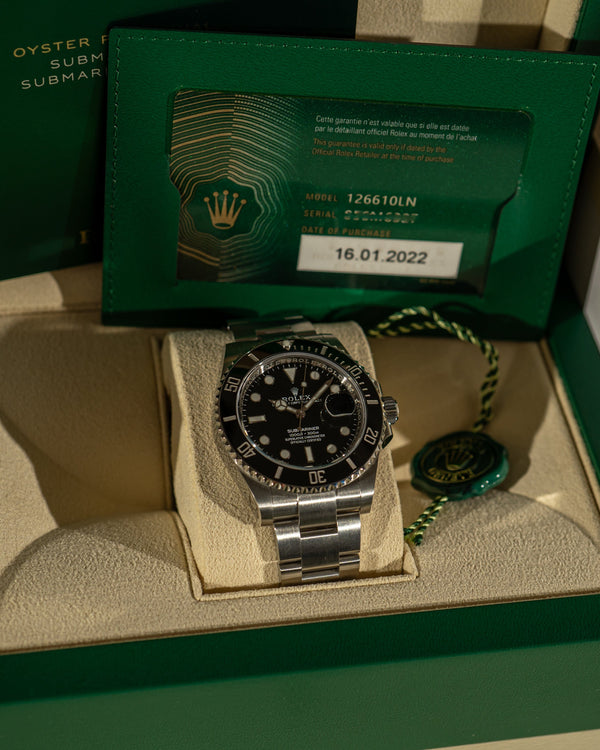 Rolex Submariner Date 126610LN – Full Set (2022)