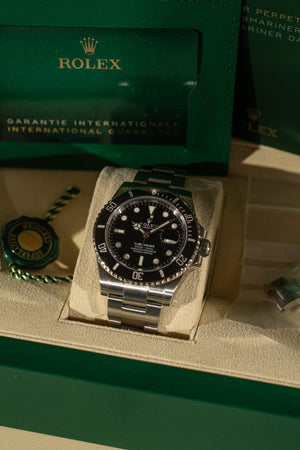 Rolex Submariner Date 126610LN - Full Set (2022)