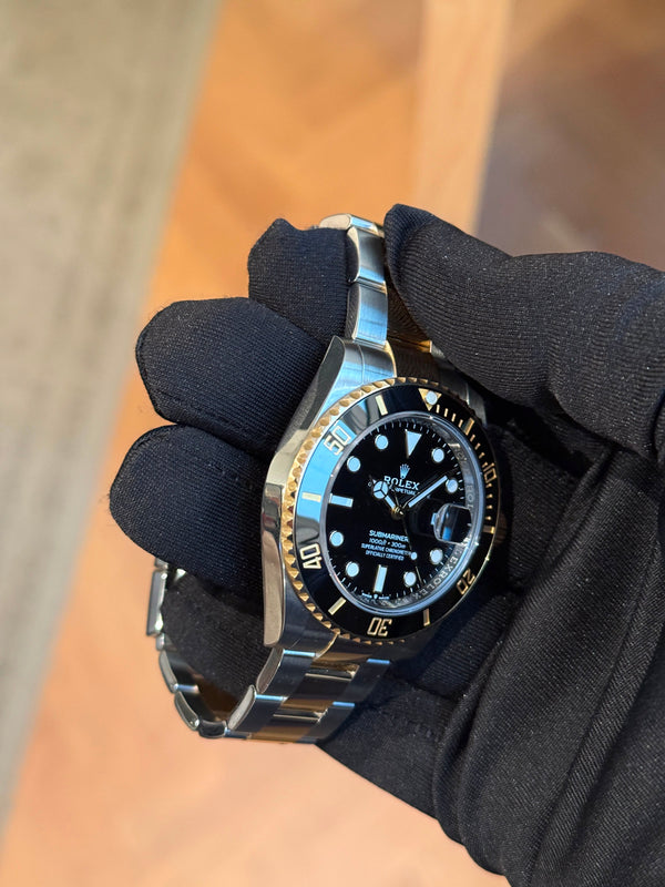 Rolex Watch Submariner Date 126613LN - Yellow Rolesor - Black Dial - Full Set - 2021