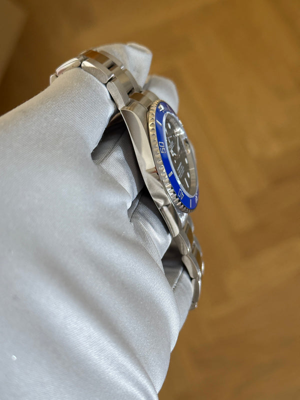 Rolex Watch Submariner Date 126619LB - White Gold "Smurf" - Full Set (2024)