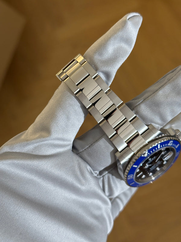 Rolex Watch Submariner Date 126619LB - White Gold "Smurf" - Full Set (2024)