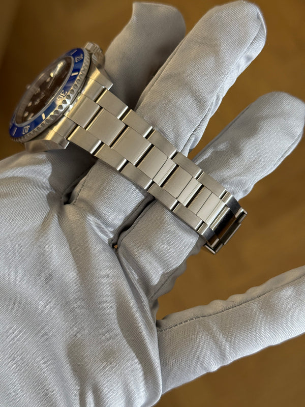 Rolex Watch Submariner Date 126619LB - White Gold "Smurf" - Full Set (2024)