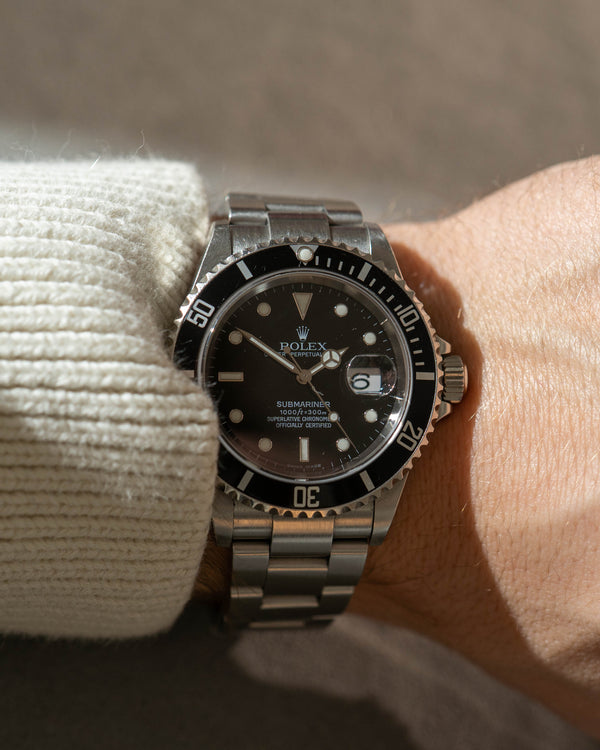 Rolex Submariner Date 16610 - Black Dial - Naked (2004 Approx.)