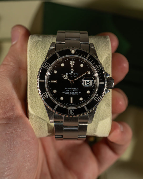 Rolex Submariner Date 16610 – Box & Papers (2010)
