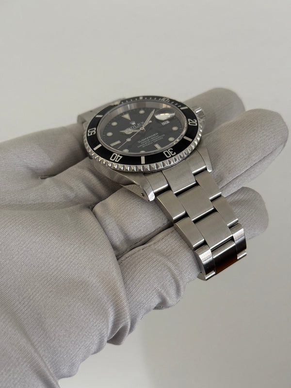 Rolex Watch Submariner Date 16610 - Full Set with RSC 2016 - 2000