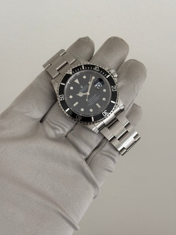 Rolex Watch Submariner Date 16610 - Random Serial - Box & Card - 2010