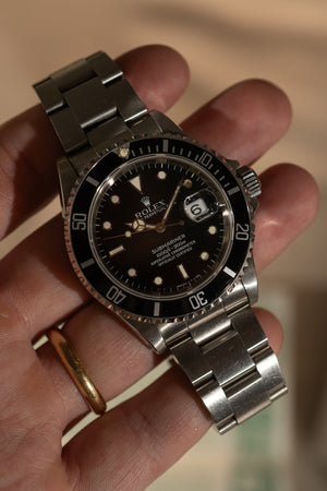 Rolex Submariner Date 16610 – With papers (1994)