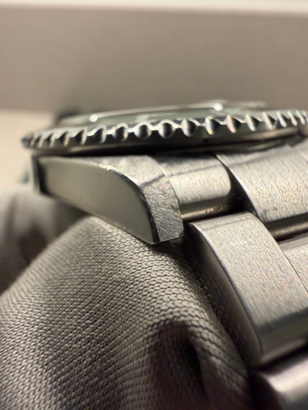 Rolex Submariner Date 16610LV - “Kermit” MK1 Bezel - Z Serial - Watch Only