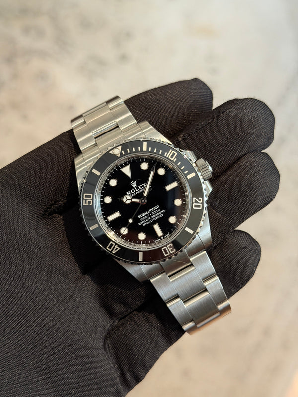 Rolex Watch Submariner No Date 124060 - 41mm Black Cerachrom - Full Set - 2024