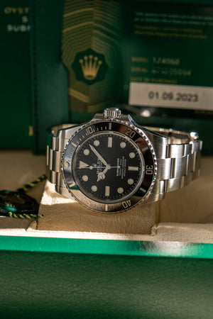 Rolex Watch Submariner No-Date 124060 - Black Cerachrom - Full Set - 2023