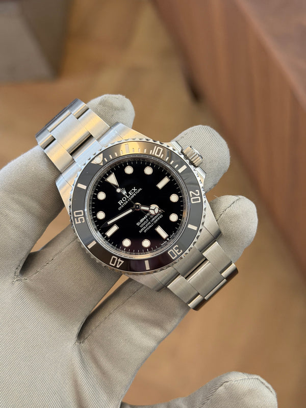 Rolex Submariner No Date 124060 - Unworn - Full Set (2026)