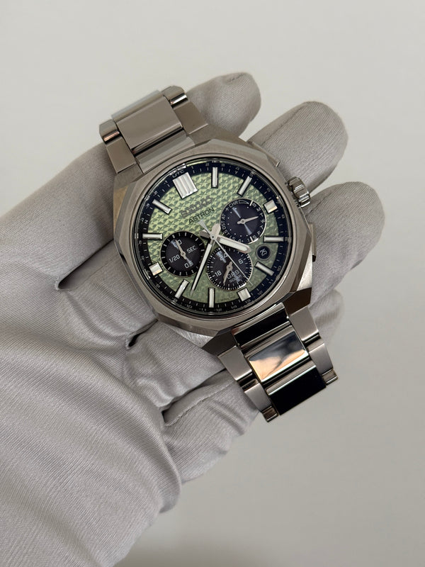 Seiko Watch Astron GPS Solar HAB005 - Crystal Green Limited Edition - Full Set - 2026